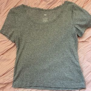 So Cropped Gray Tee